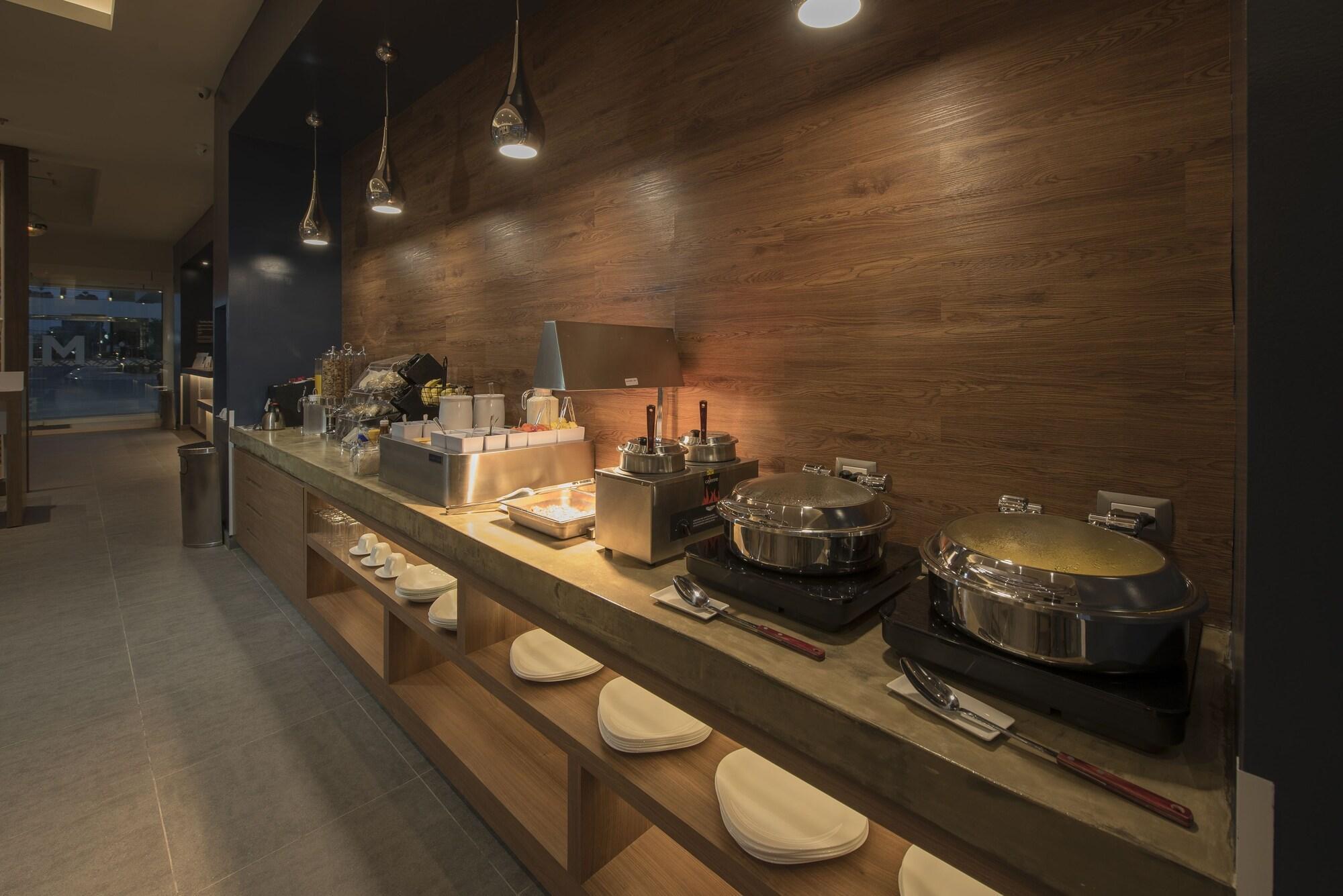 Microtel & By Wyndham 3*